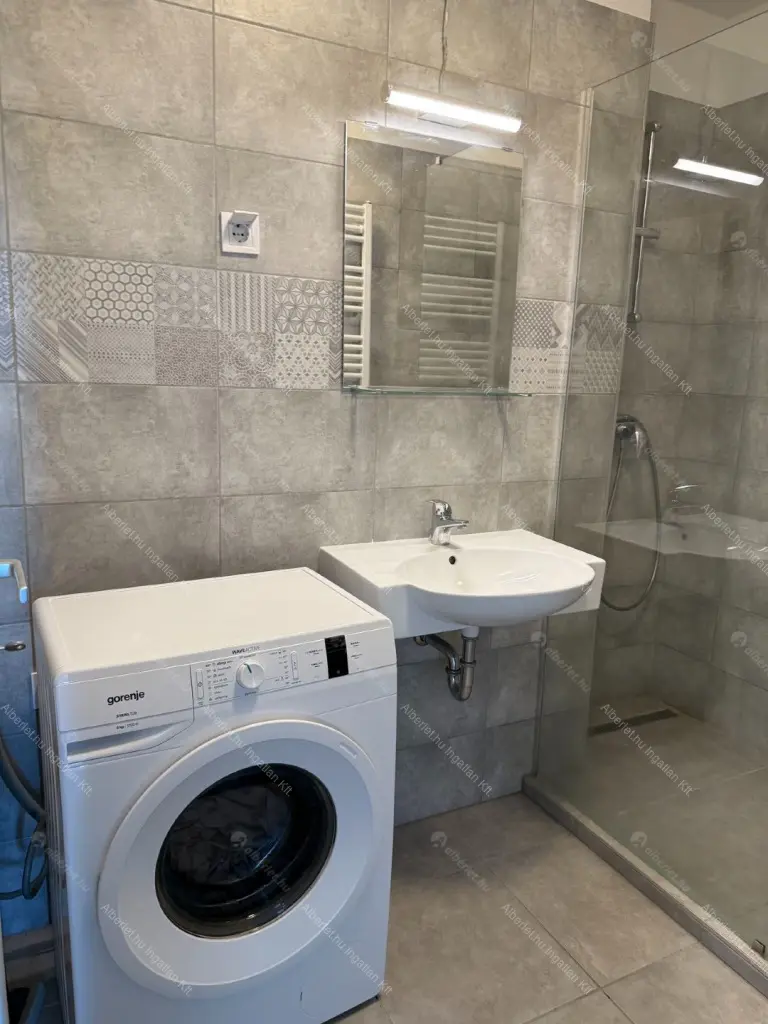 Kiadó albérlet 284000 Ft/hó áron: Budapest, IX. kerület  Vágóhíd utca. Mérete: 45 nm, 2 szobás | Alberlet.hu - 6652769