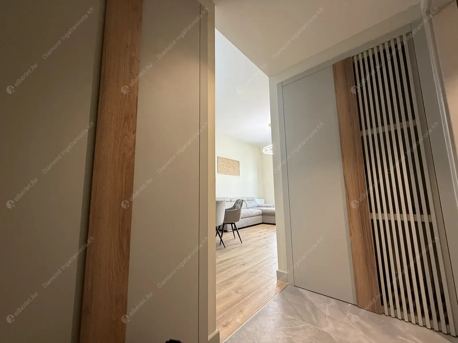 Kiadó albérlet 350000 Ft/hó áron: Budapest, IX. kerület  Vágóhíd utca. Mérete: 50 nm, 2 szobás | Alberlet.hu - 6617655
