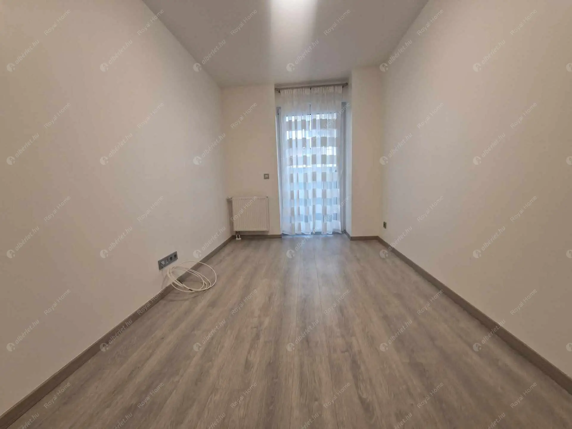 Kiadó albérlet 350000 Ft/hó áron: Budapest, IX. kerület  Vágóhíd utca. Mérete: 56 nm, 3 szobás | Alberlet.hu - 6158855