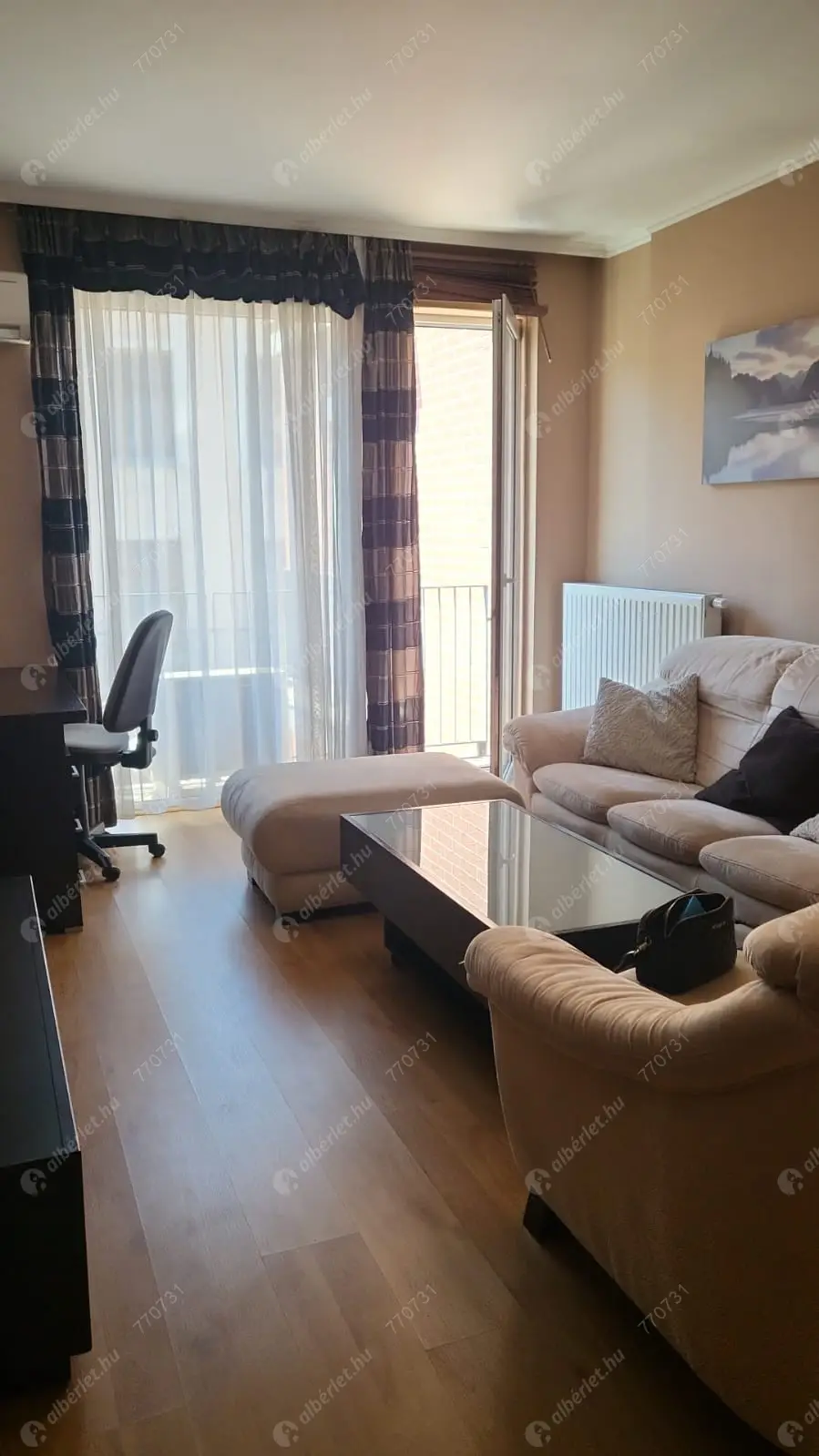 Kiadó albérlet 320000 Ft/hó áron: Budapest, IX. kerület  Vaskapu utca. Mérete: 55 nm, 2 szobás | Alberlet.hu - 6577416