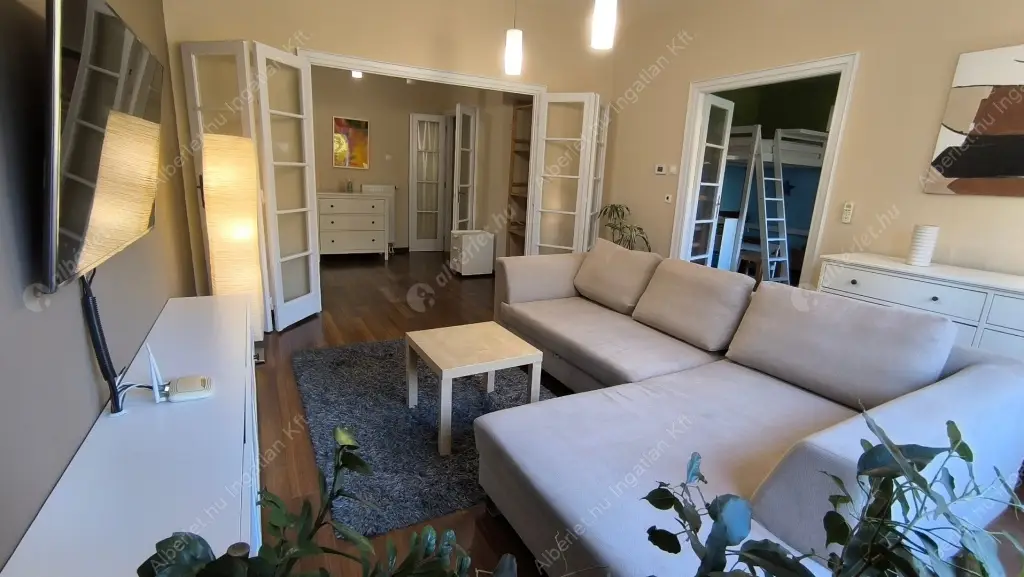 Kiadó albérlet 350000 Ft/hó áron: Budapest, IX. kerület  Vaskapu utca. Mérete: 80 nm, 3 szobás | Alberlet.hu - 6601289