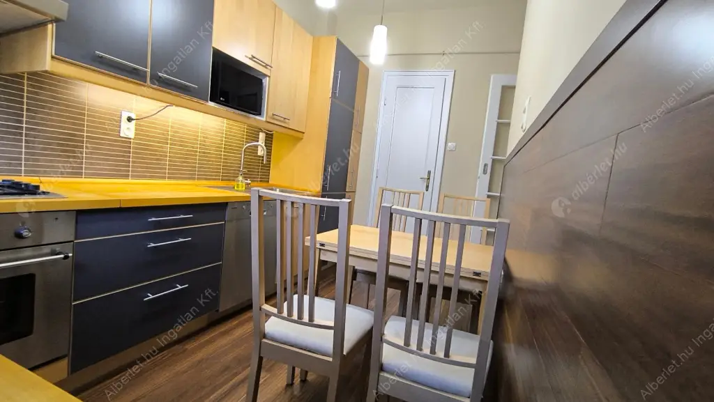 Kiadó albérlet 350000 Ft/hó áron: Budapest, IX. kerület  Vaskapu utca. Mérete: 80 nm, 3 szobás | Alberlet.hu - 6601298
