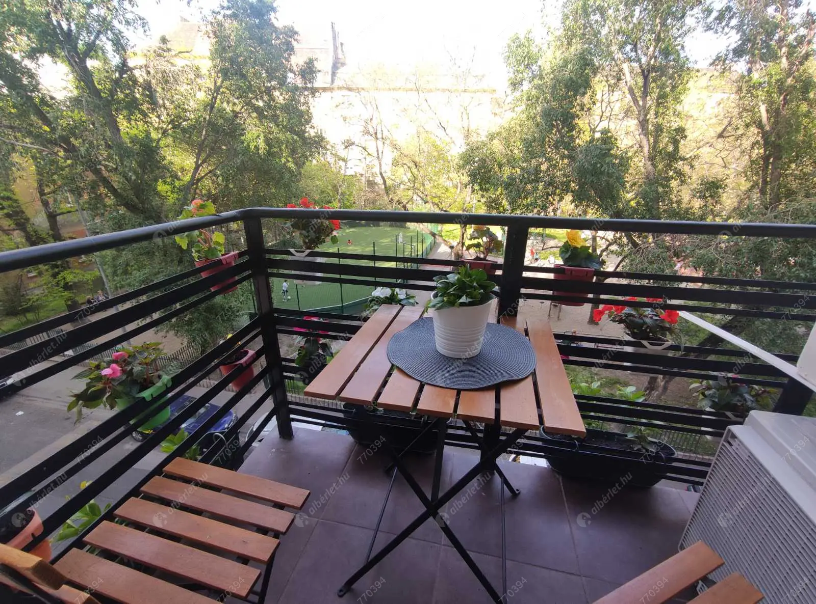 Kiadó albérlet 350000 Ft/hó áron: Budapest, IX. kerület  Vaskapu utca. Mérete: 80 nm, 3 szobás | Alberlet.hu - 6571533