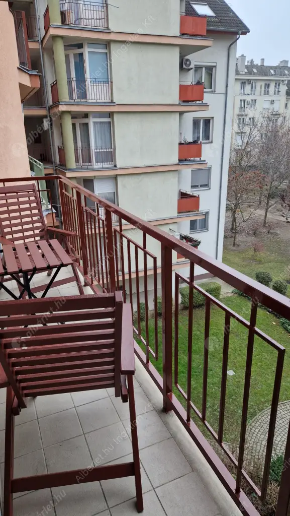 Kiadó albérlet 250000 Ft/hó áron: Budapest, IX. kerület  Viola utca. Mérete: 38 nm, 1 szobás | Alberlet.hu - 6616765