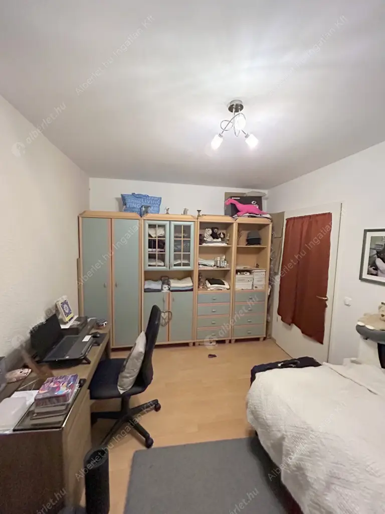 Kiadó albérlet 320000 Ft/hó áron: Budapest, IX. kerület  Viola utca. Mérete: 64 nm, 3 szobás | Alberlet.hu - 6172872