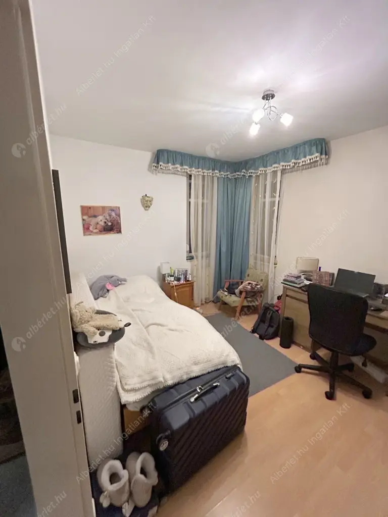 Kiadó albérlet 320000 Ft/hó áron: Budapest, IX. kerület  Viola utca. Mérete: 64 nm, 3 szobás | Alberlet.hu - 6172874