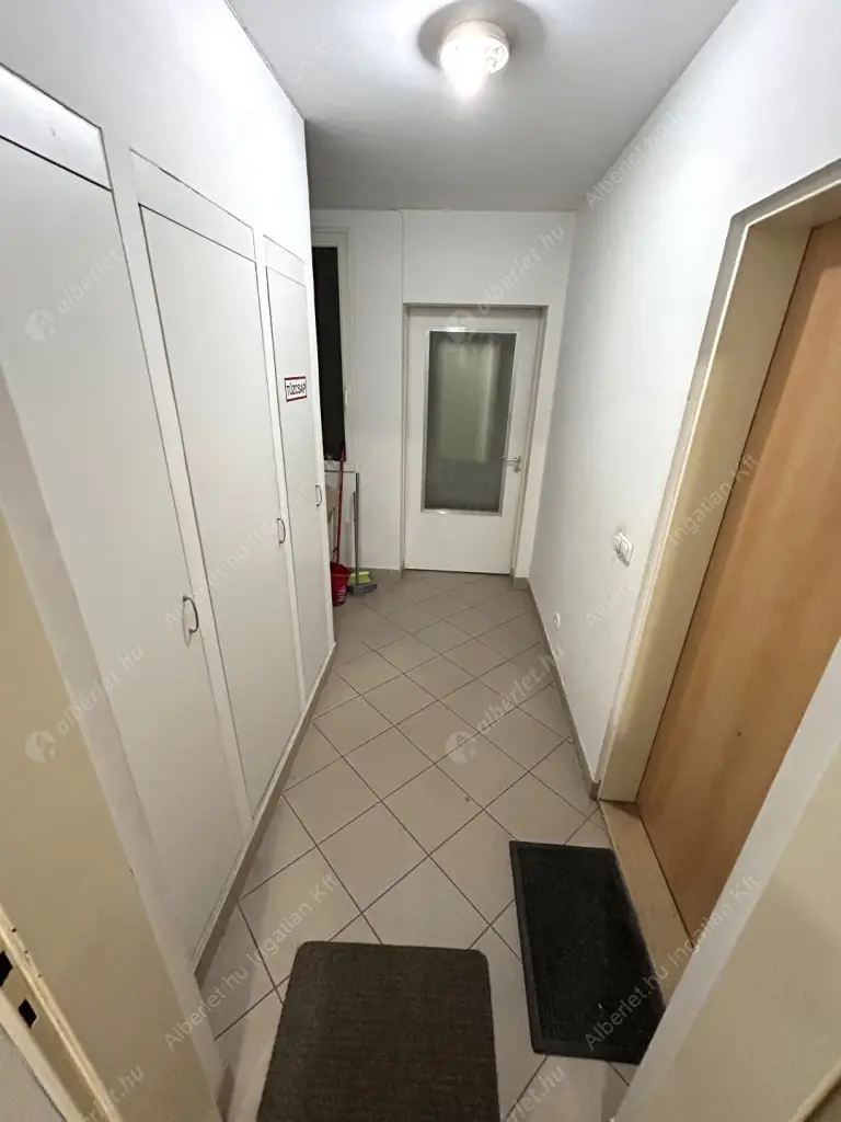 Kiadó albérlet 320000 Ft/hó áron: Budapest, IX. kerület  Viola utca. Mérete: 64 nm, 3 szobás | Alberlet.hu - 6172876