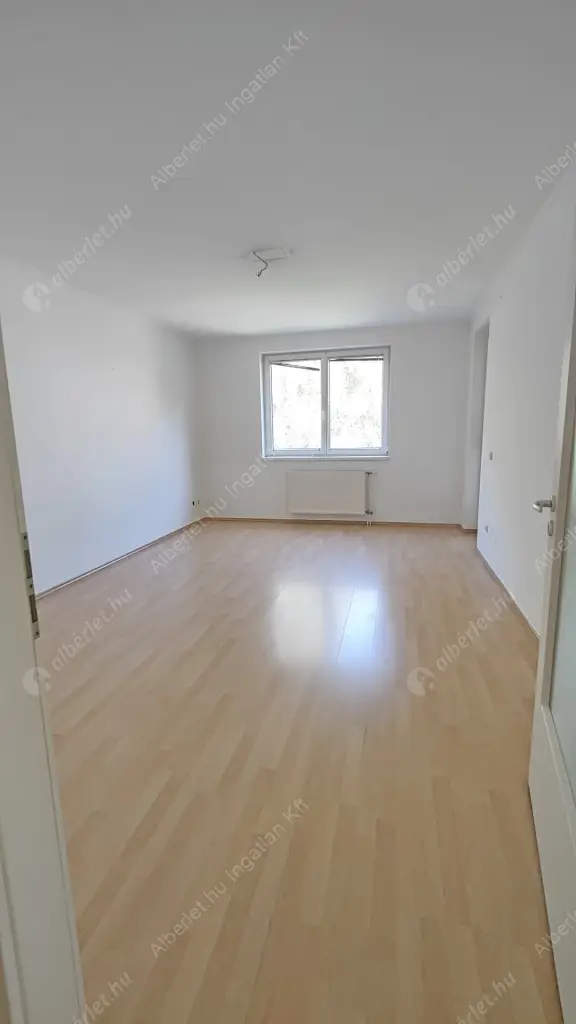 Kiadó albérlet 360000 Ft/hó áron: Budapest, IX. kerület  Viola utca. Mérete: 76 nm, 3 szobás | Alberlet.hu - 6588422