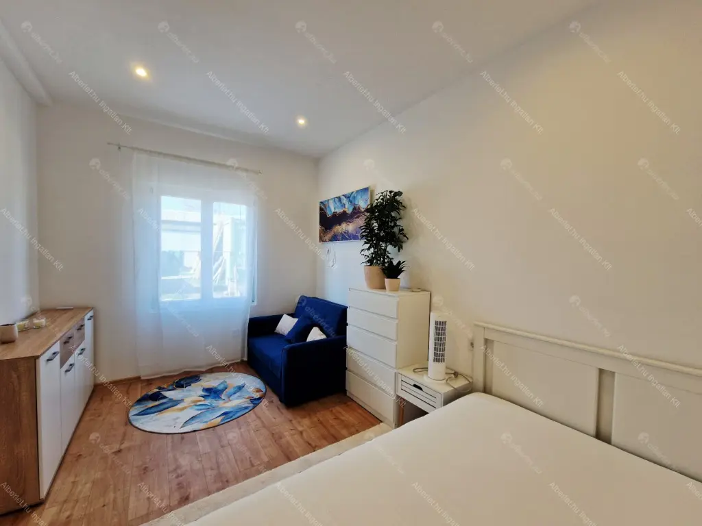 Kiadó albérlet 190000 Ft/hó áron: Budapest, IX. kerület  Víztorony köz. Mérete: 27 nm, 1 szobás | Alberlet.hu - 6679734