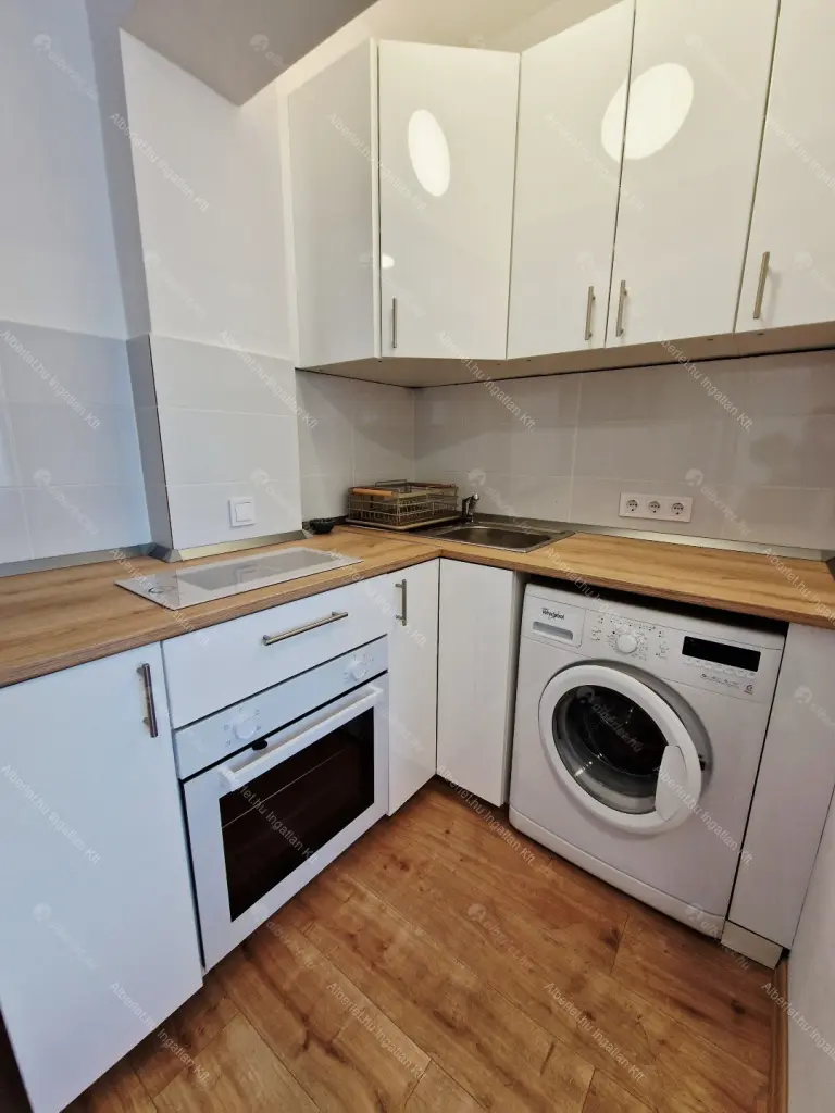 Kiadó albérlet 190000 Ft/hó áron: Budapest, IX. kerület  Víztorony köz. Mérete: 27 nm, 1 szobás | Alberlet.hu - 6679744