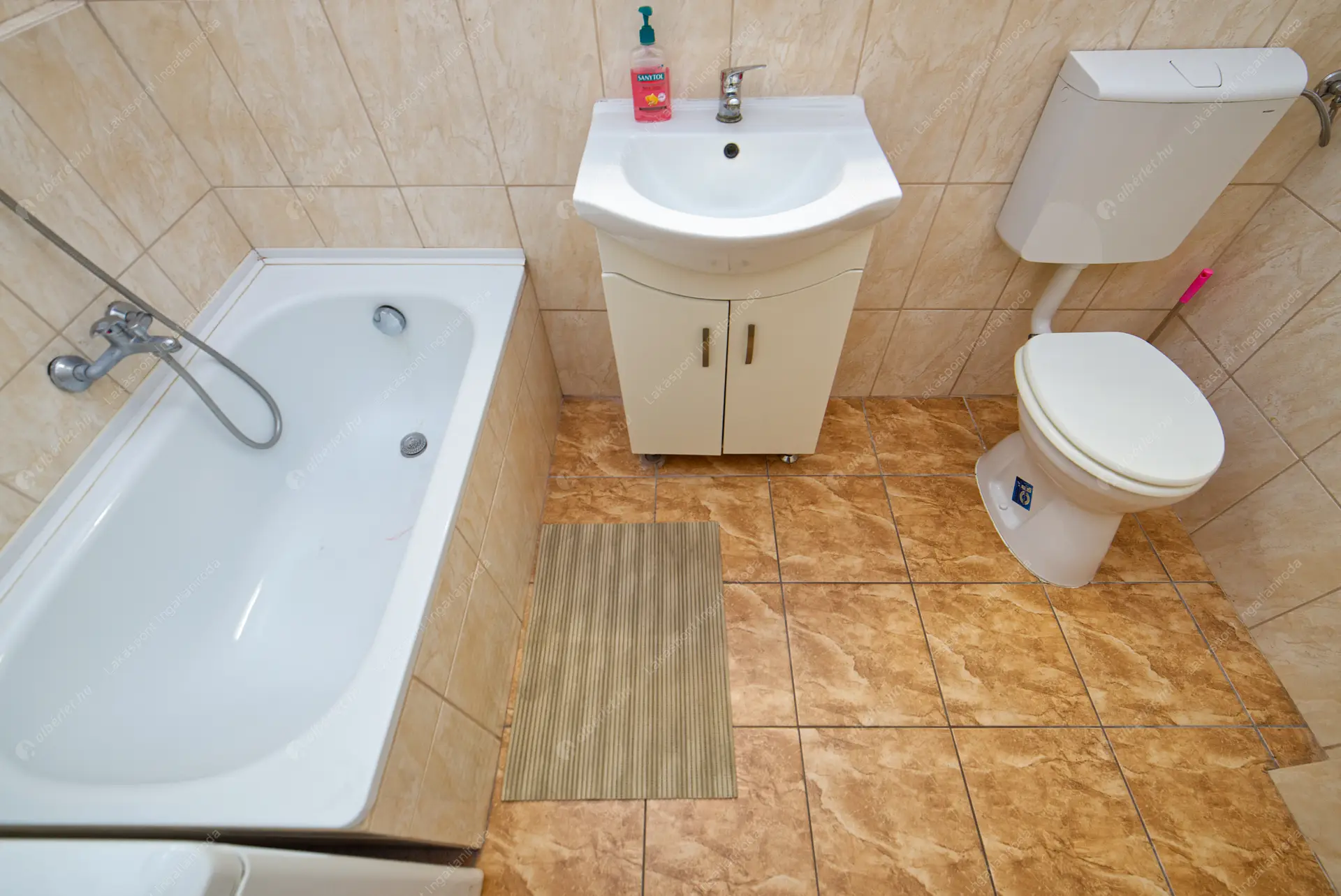 Kiadó albérlet 205000 Ft/hó áron: Budapest, IX. kerület  Zsil utca. Mérete: 28 nm, 1 szobás | Alberlet.hu - 6621590