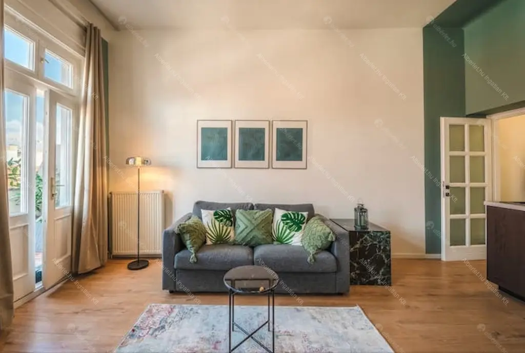 Kiadó albérlet 499000 Ft/hó áron: Budapest, V. kerület  Akadémia utca. Mérete: 50 nm, 1 szobás | Alberlet.hu - 6690877