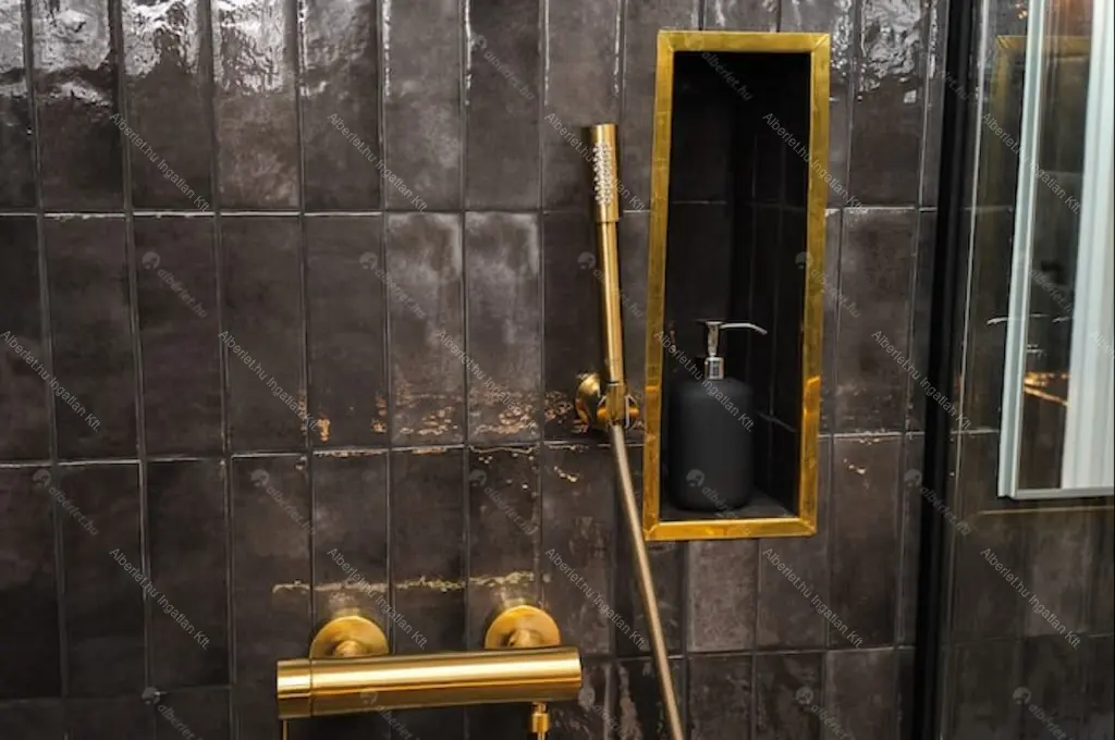 Kiadó albérlet 499000 Ft/hó áron: Budapest, V. kerület  Akadémia utca. Mérete: 50 nm, 1 szobás | Alberlet.hu - 6690885