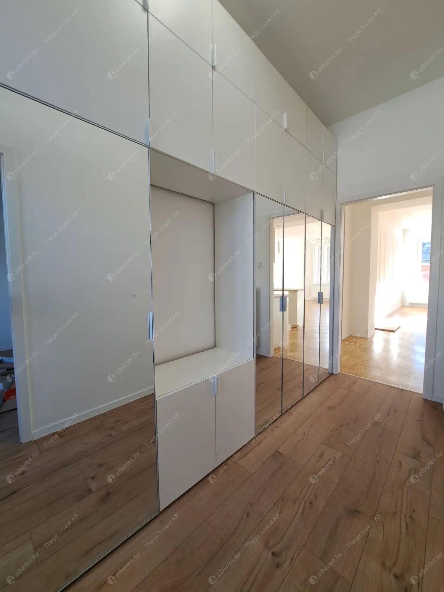 Kiadó albérlet 380000 Ft/hó áron: Budapest, V. kerület  Akadémia utca. Mérete: 58 nm, 2 szobás | Alberlet.hu - 6606554