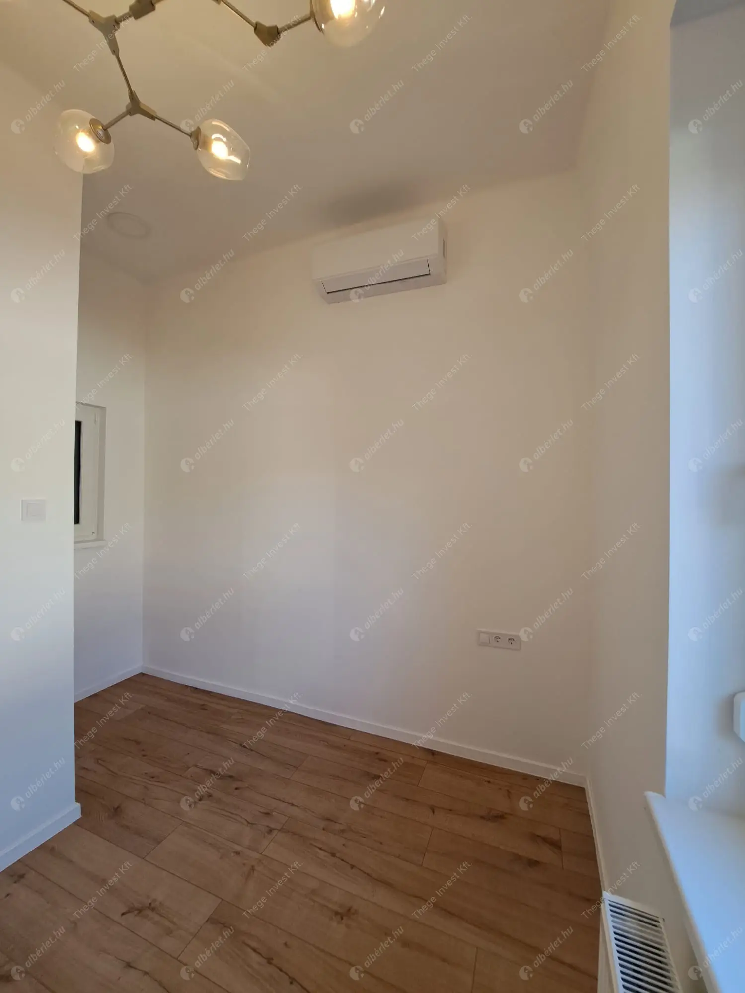 Kiadó albérlet 380000 Ft/hó áron: Budapest, V. kerület  Akadémia utca. Mérete: 58 nm, 2 szobás | Alberlet.hu - 6606556