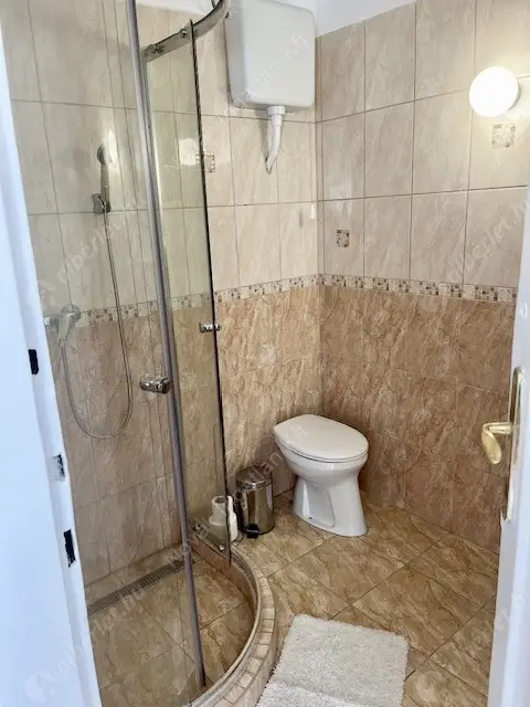 Kiadó albérlet 230000 Ft/hó áron: Budapest, V. kerület  Alkotmány utca. Mérete: 40 nm, 1 szobás | Alberlet.hu - 6583873