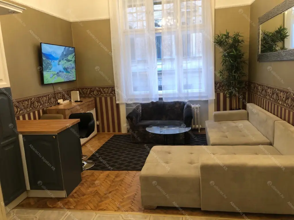 Kiadó albérlet 360000 Ft/hó áron: Budapest, V. kerület  Alkotmány utca. Mérete: 53 nm, 2 szobás | Alberlet.hu - 6709830