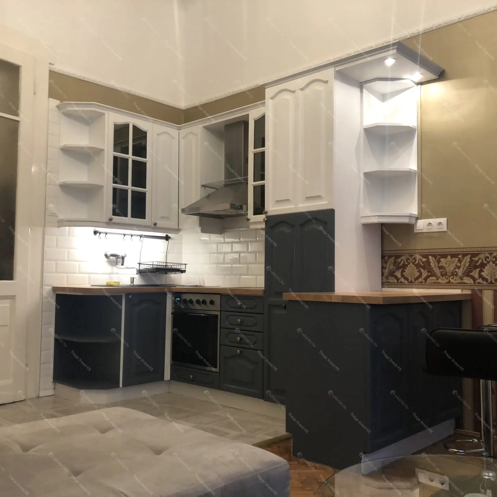 Kiadó albérlet 360000 Ft/hó áron: Budapest, V. kerület  Alkotmány utca. Mérete: 55 nm, 2 szobás | Alberlet.hu - 6708456