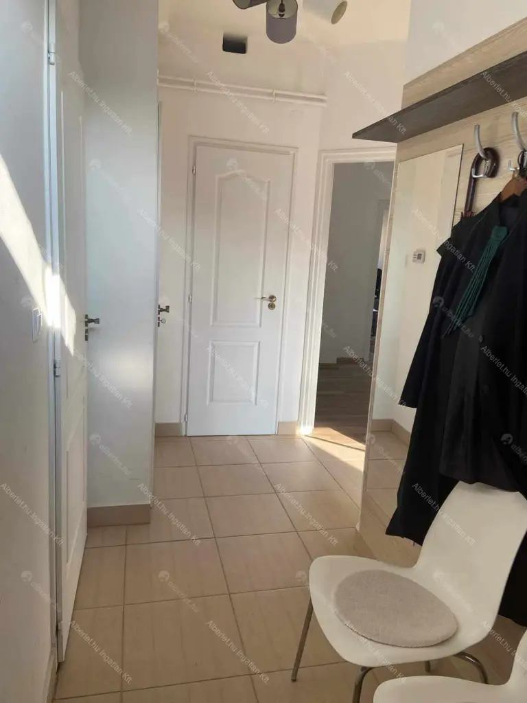 Kiadó albérlet 320000 Ft/hó áron: Budapest, V. kerület  Alkotmány utca. Mérete: 60 nm, 3 szobás | Alberlet.hu - 6678232