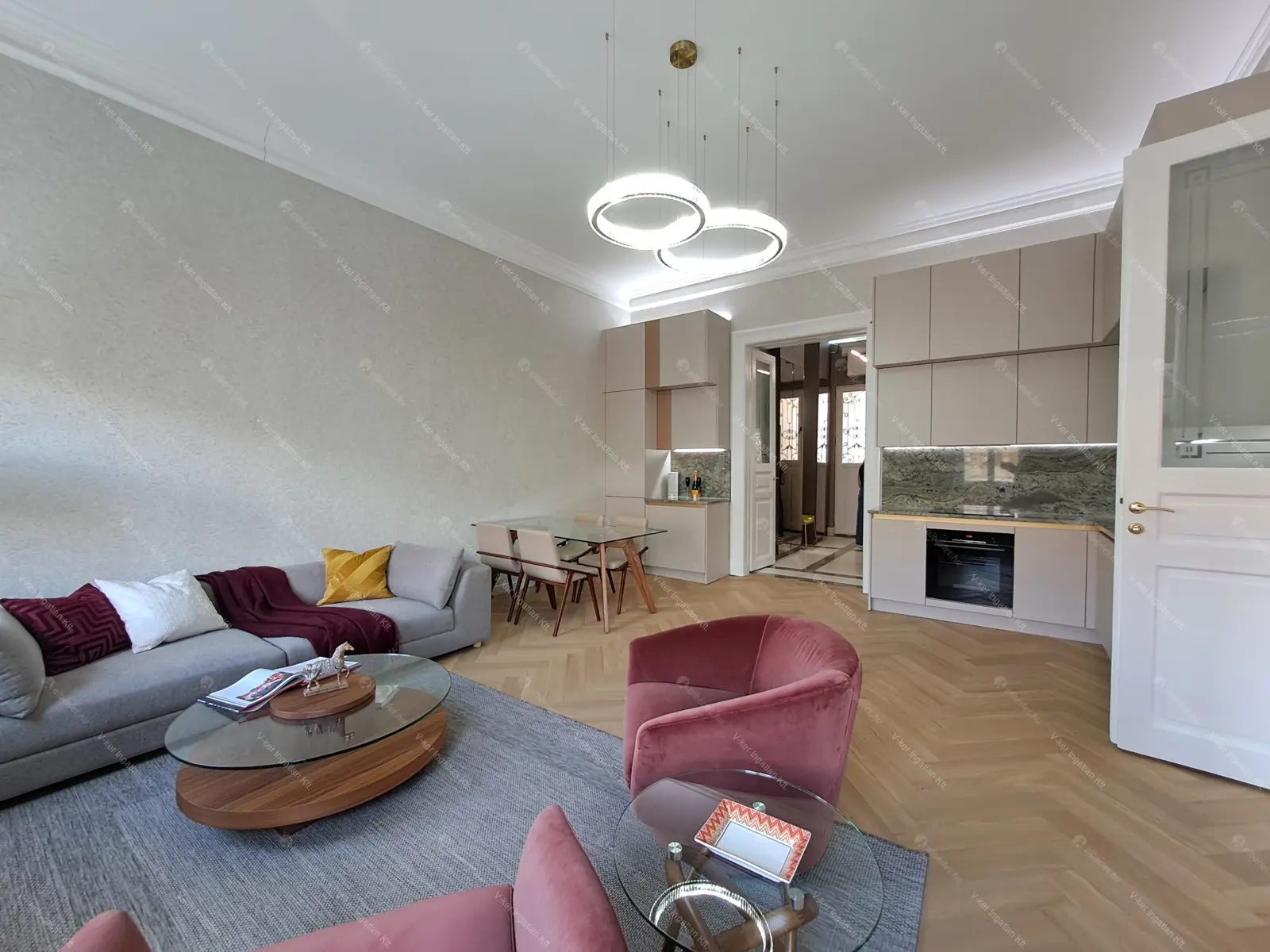 Kiadó albérlet 1024000 Ft/hó áron: Budapest, V. kerület  Alkotmány utca. Mérete: 85 nm, 3 szobás | Alberlet.hu - 6706524