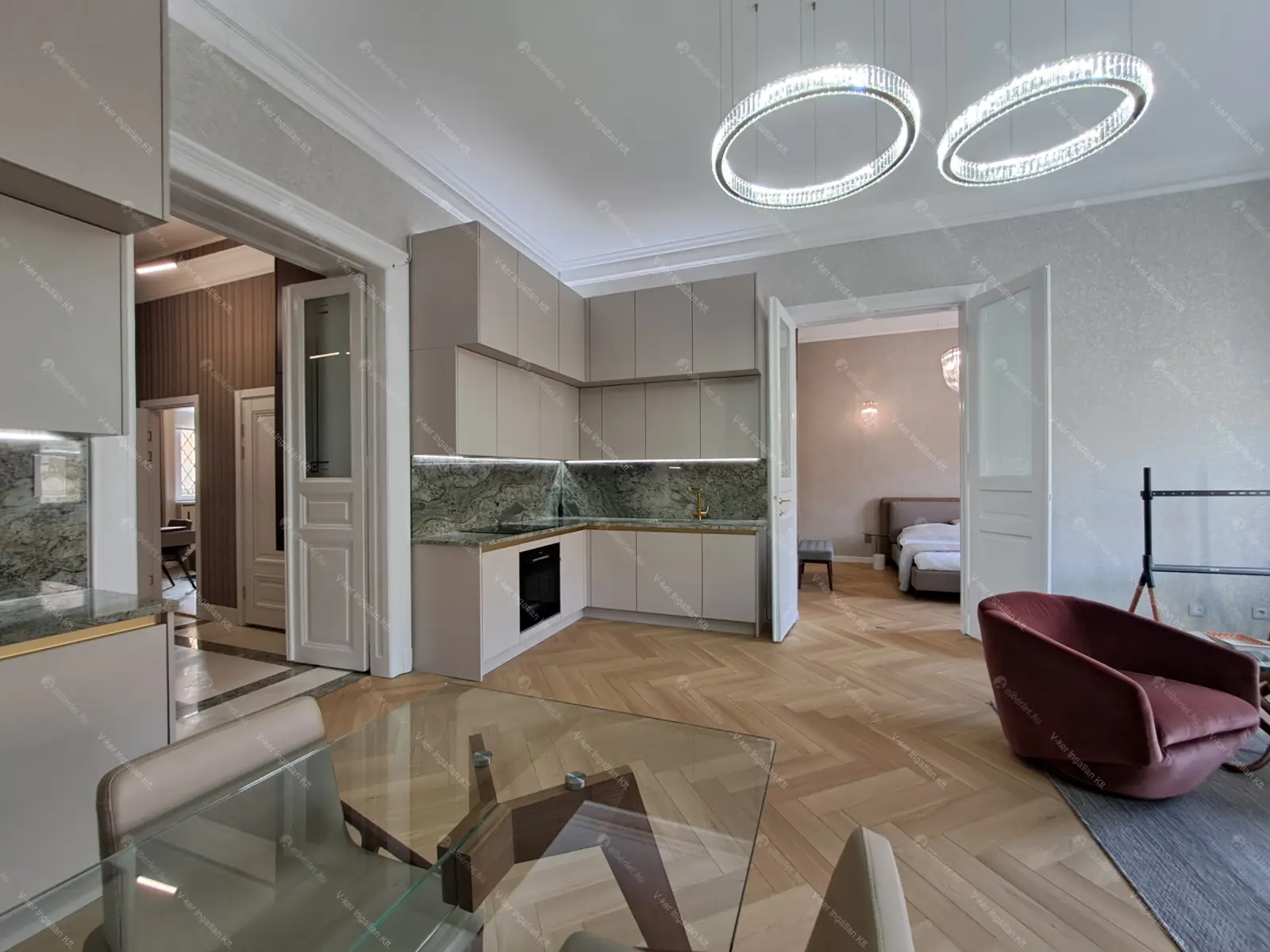 Kiadó albérlet 1024000 Ft/hó áron: Budapest, V. kerület  Alkotmány utca. Mérete: 85 nm, 3 szobás | Alberlet.hu - 6706526