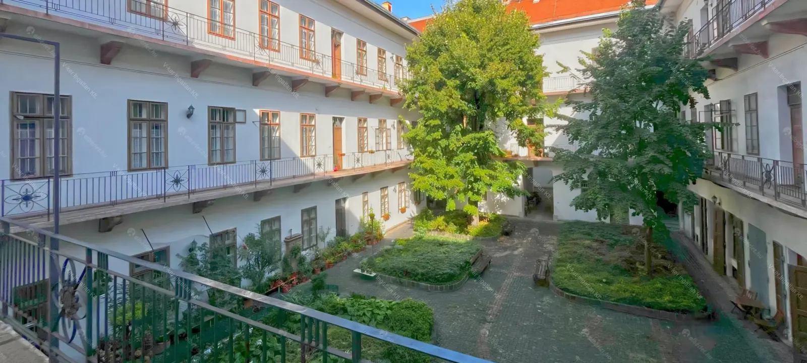 Kiadó albérlet 358000 Ft/hó áron: Budapest, V. kerület  Arany János utca. Mérete: 45 nm, 2 szobás | Alberlet.hu - 6661915