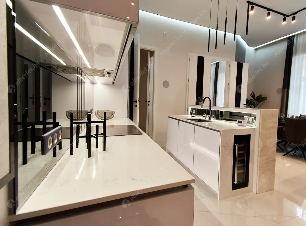 Kiadó albérlet 1389000 Ft/hó áron: Budapest, V. kerület  Aranykéz utca. Mérete: 121 nm, 4 szobás | Alberlet.hu - 6629656