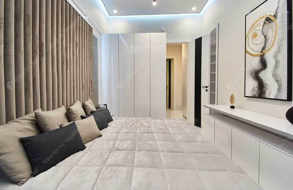 Kiadó albérlet 1358000 Ft/hó áron: Budapest, V. kerület  Aranykéz utca. Mérete: 121 nm, 4 szobás | Alberlet.hu - 6637601