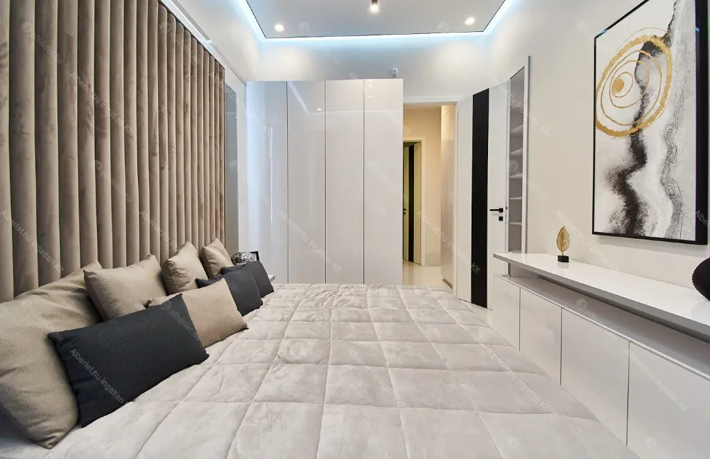 Kiadó albérlet 1233000 Ft/hó áron: Budapest, V. kerület  Aranykéz utca. Mérete: 121 nm, 4 szobás | Alberlet.hu - 6662996