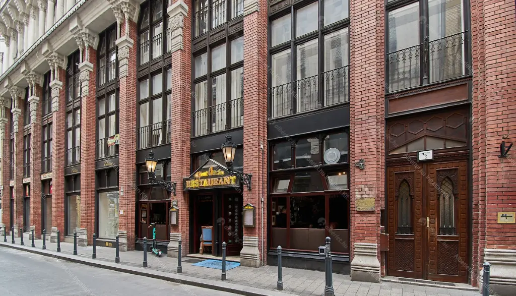 Kiadó albérlet 1245000 Ft/hó áron: Budapest, V. kerület  Aranykéz utca. Mérete: 121 nm, 4 szobás | Alberlet.hu - 6688726