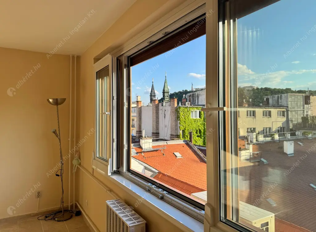 Kiadó albérlet 279000 Ft/hó áron: Budapest, V. kerület  Aranykéz utca. Mérete: 40 nm, 1 szobás | Alberlet.hu - 6518666