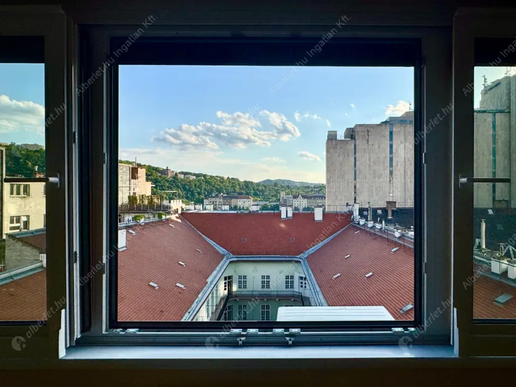 Kiadó albérlet 279000 Ft/hó áron: Budapest, V. kerület  Aranykéz utca. Mérete: 40 nm, 1 szobás | Alberlet.hu - 6518668