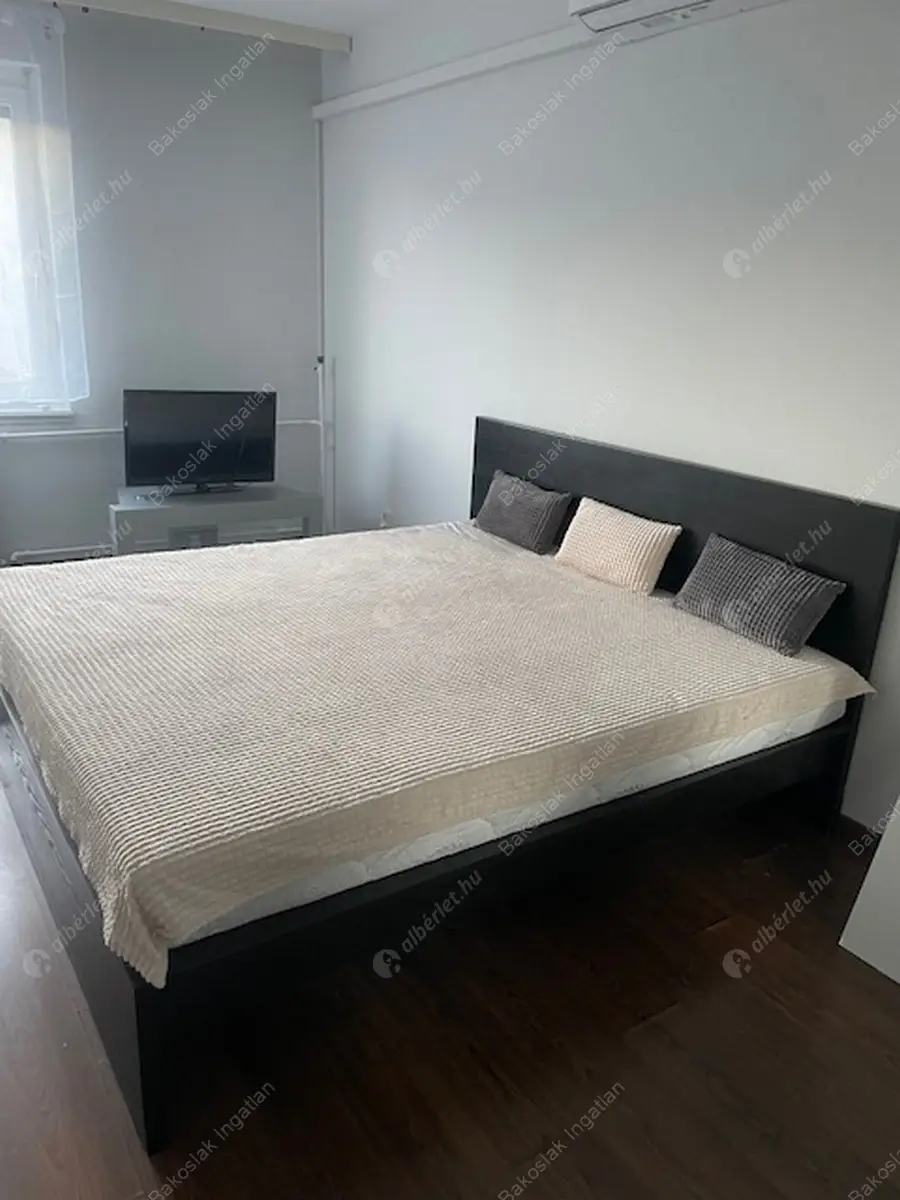 Kiadó albérlet 341000 Ft/hó áron: Budapest, V. kerület  Aranykéz utca. Mérete: 62 nm, 2 szobás | Alberlet.hu - 6635247