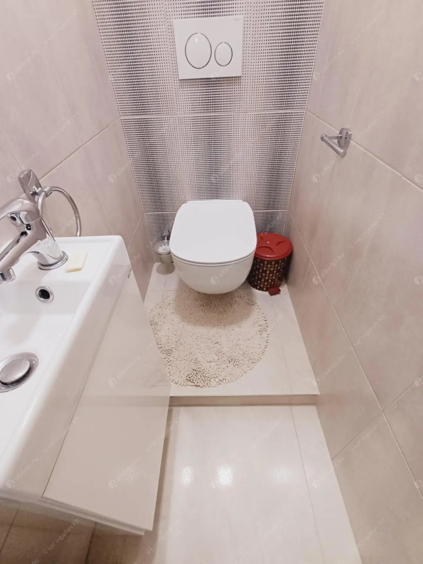 Kiadó albérlet 450000 Ft/hó áron: Budapest, V. kerület  Aranykéz utca. Mérete: 85 nm, 3 szobás | Alberlet.hu - 6455054