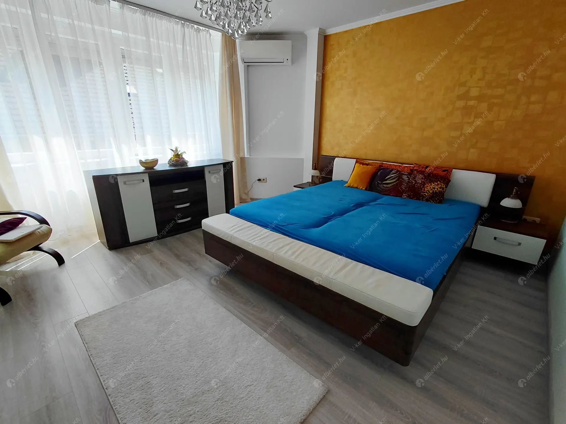 Kiadó albérlet 450000 Ft/hó áron: Budapest, V. kerület  Aranykéz utca. Mérete: 85 nm, 3 szobás | Alberlet.hu - 6475651
