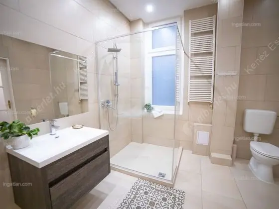 Kiadó albérlet 466000 Ft/hó áron: Budapest, V. kerület  Aranykéz utca. Mérete: 90 nm, 3 szobás | Alberlet.hu - 6417403