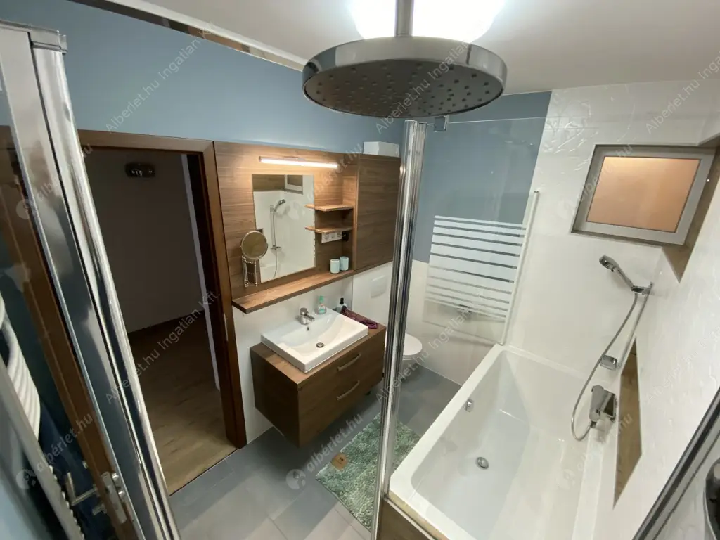 Kiadó albérlet 650000 Ft/hó áron: Budapest, V. kerület  Aranykéz utca. Mérete: 94 nm, 3 szobás | Alberlet.hu - 6590693