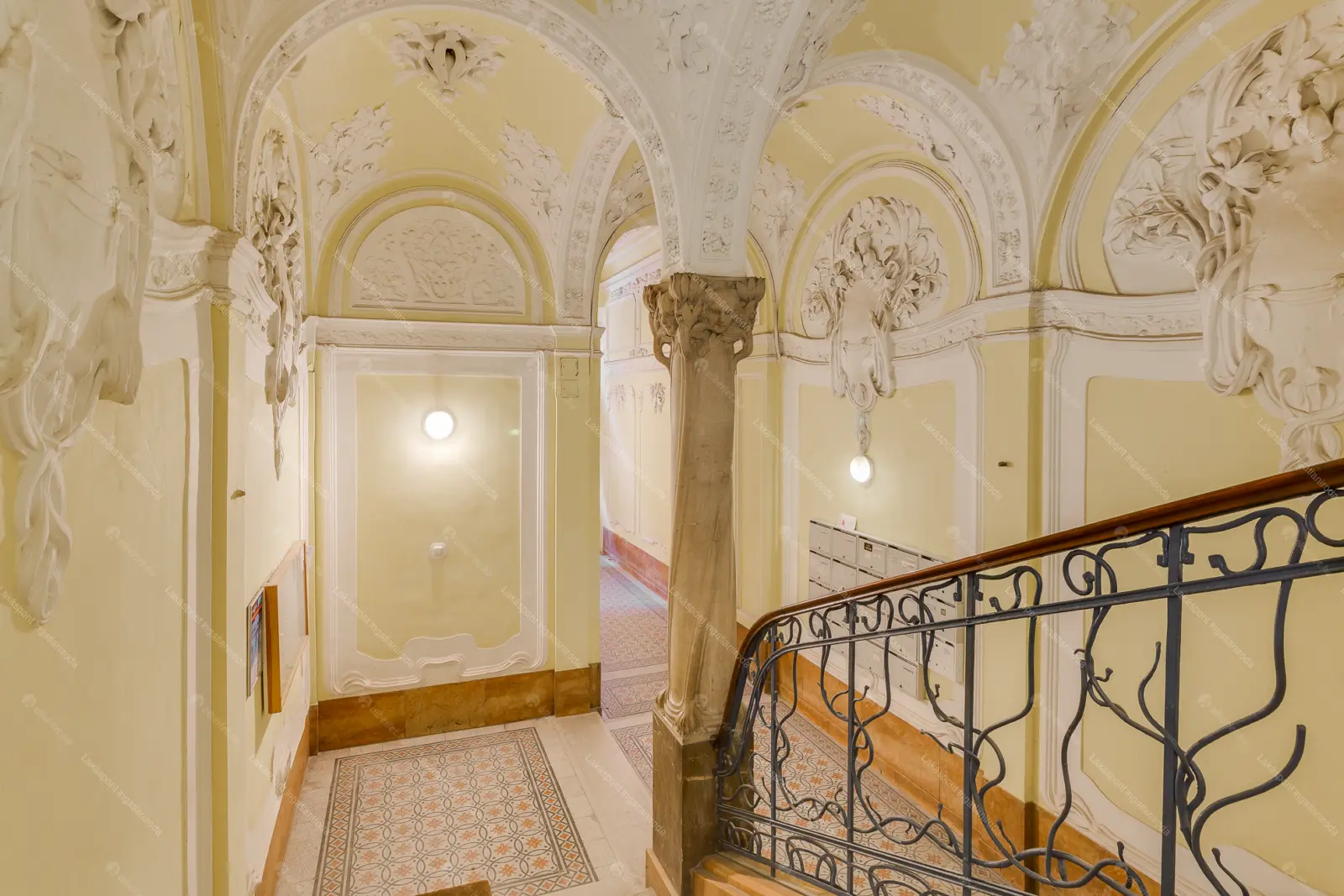 Kiadó albérlet 369000 Ft/hó áron: Budapest, V. kerület  Aulich utca. Mérete: 79 nm, 3 szobás | Alberlet.hu - 6674202