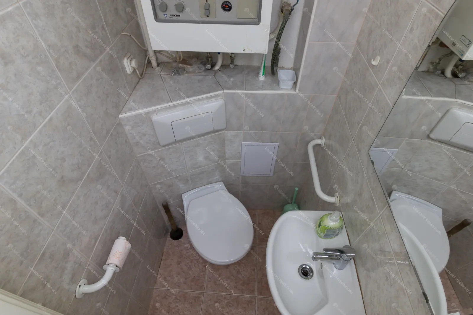 Kiadó albérlet 360000 Ft/hó áron: Budapest, V. kerület  Aulich utca. Mérete: 79 nm, 3 szobás | Alberlet.hu - 6694300