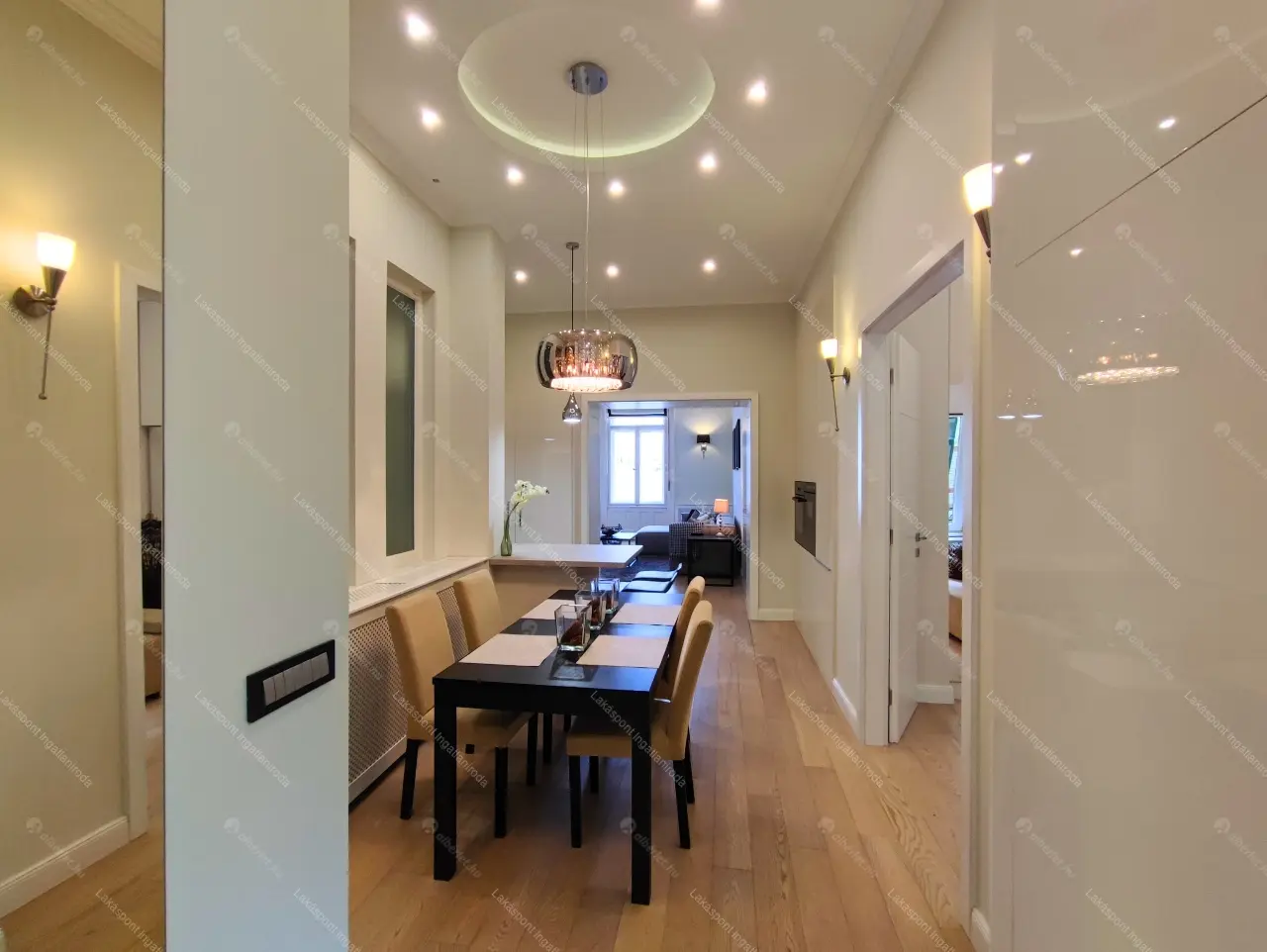 Kiadó albérlet 758000 Ft/hó áron: Budapest, V. kerület  Aulich utca. Mérete: 80 nm, 1 szobás | Alberlet.hu - 6665704