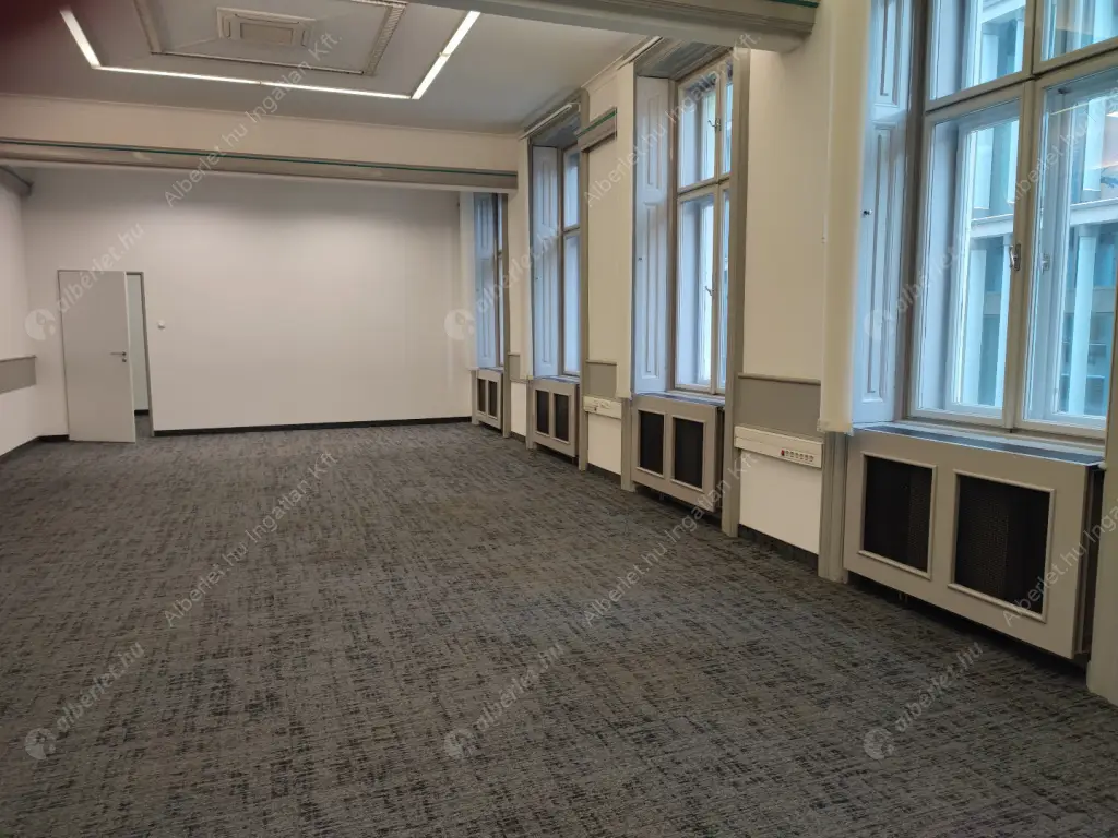 Kiadó albérlet 1355000 Ft/hó áron: Budapest, V. kerület  Bajcsy-Zsilinszky út. Mérete: 260 nm, 5 szobás | Alberlet.hu - 6613133