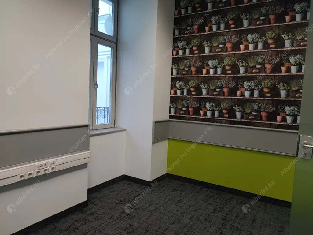 Kiadó albérlet 1355000 Ft/hó áron: Budapest, V. kerület  Bajcsy-Zsilinszky út. Mérete: 260 nm, 5 szobás | Alberlet.hu - 6613155