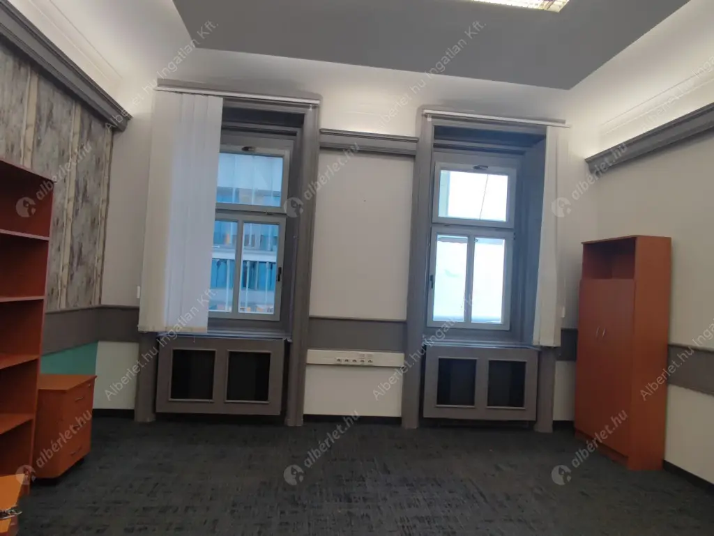 Kiadó albérlet 2745000 Ft/hó áron: Budapest, V. kerület  Bajcsy-Zsilinszky út. Mérete: 442 nm, 9 szobás | Alberlet.hu - 6613297