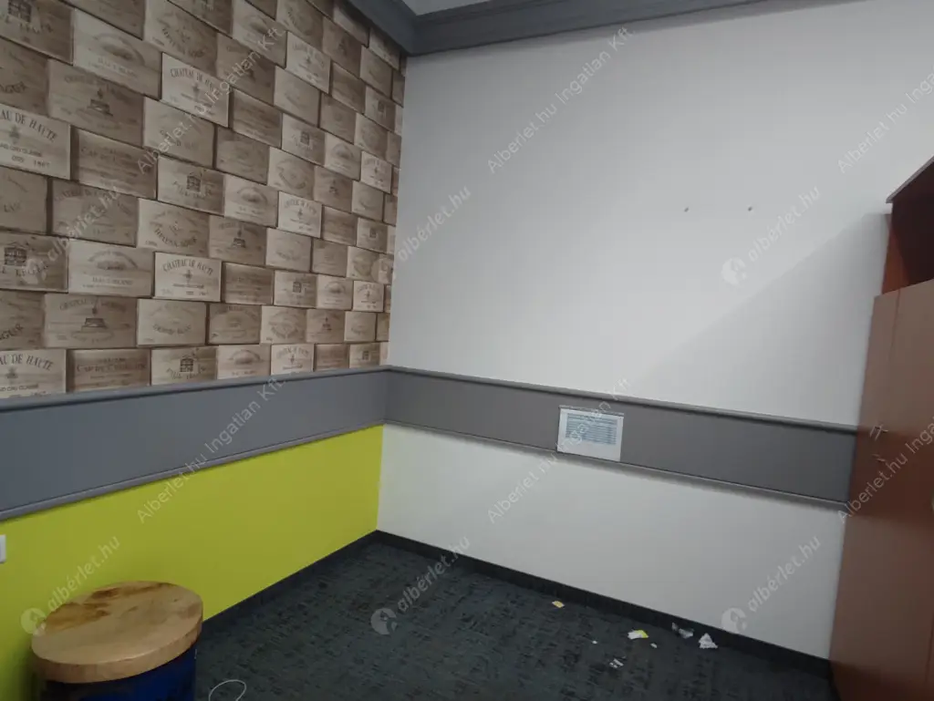 Kiadó albérlet 2745000 Ft/hó áron: Budapest, V. kerület  Bajcsy-Zsilinszky út. Mérete: 442 nm, 9 szobás | Alberlet.hu - 6613298