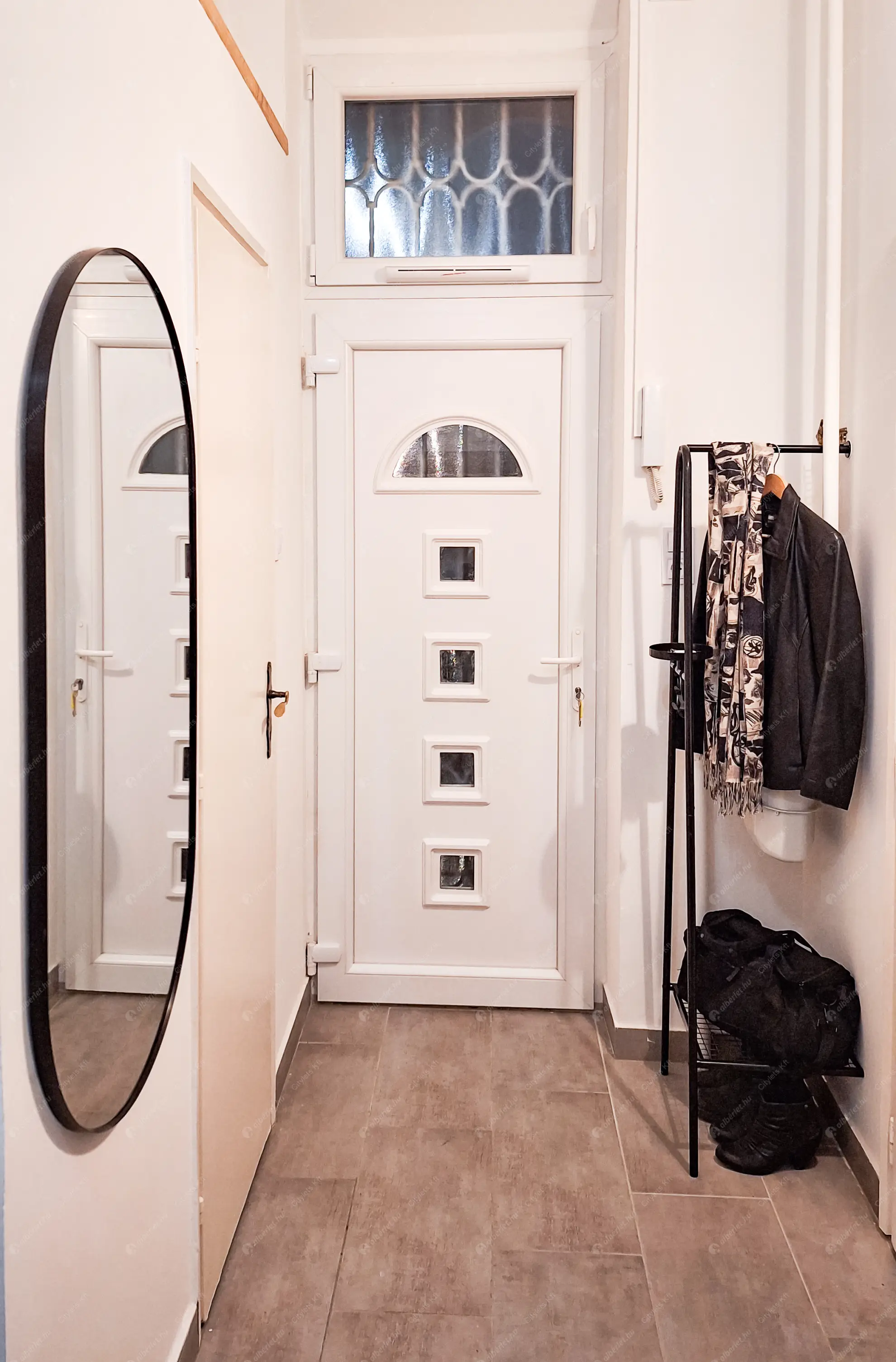 Kiadó albérlet 240000 Ft/hó áron: Budapest, V. kerület  Bajcsy-Zsilinszky út. Mérete: 44 nm, 1 szobás | Alberlet.hu - 6608141