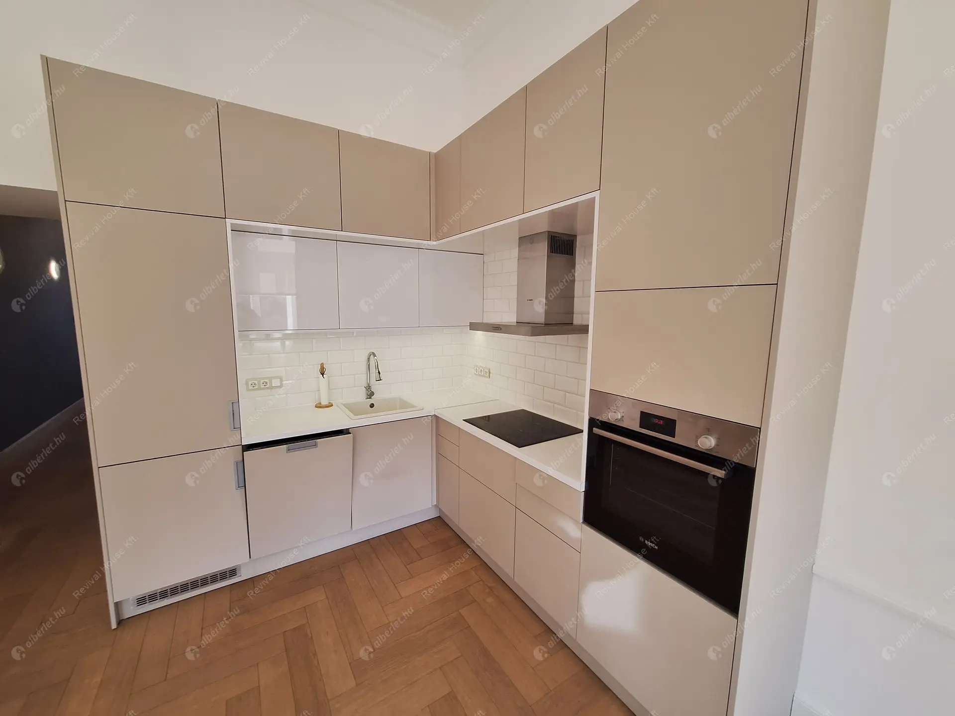 Kiadó albérlet 386000 Ft/hó áron: Budapest, V. kerület  Bajcsy-Zsilinszky út. Mérete: 62 nm, 2 szobás | Alberlet.hu - 6410582