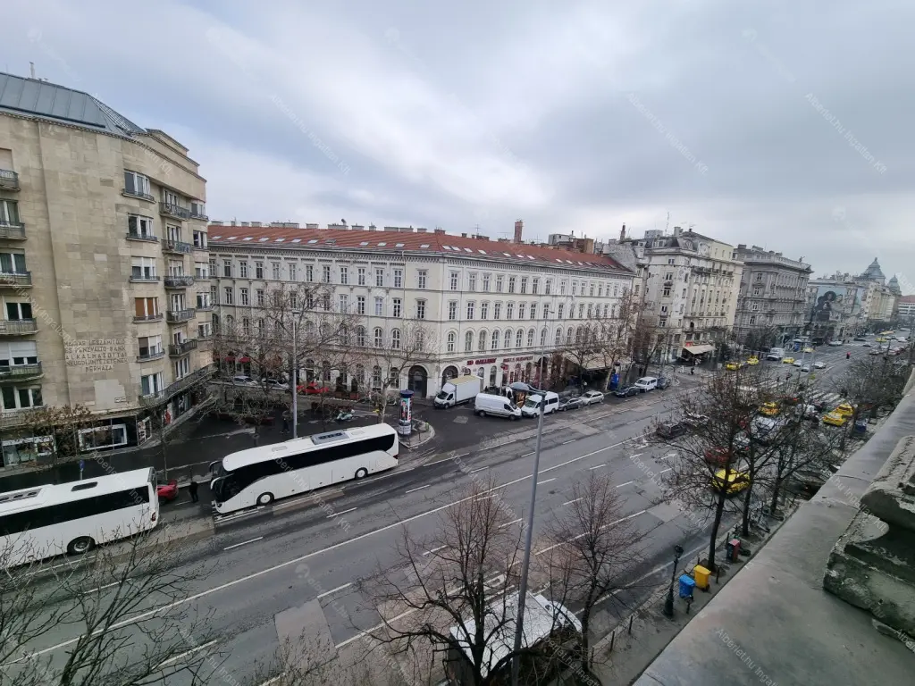 Kiadó albérlet 270000 Ft/hó áron: Budapest, V. kerület  Bajcsy-Zsilinszky út. Mérete: 63 nm, 2 szobás | Alberlet.hu - 6668776