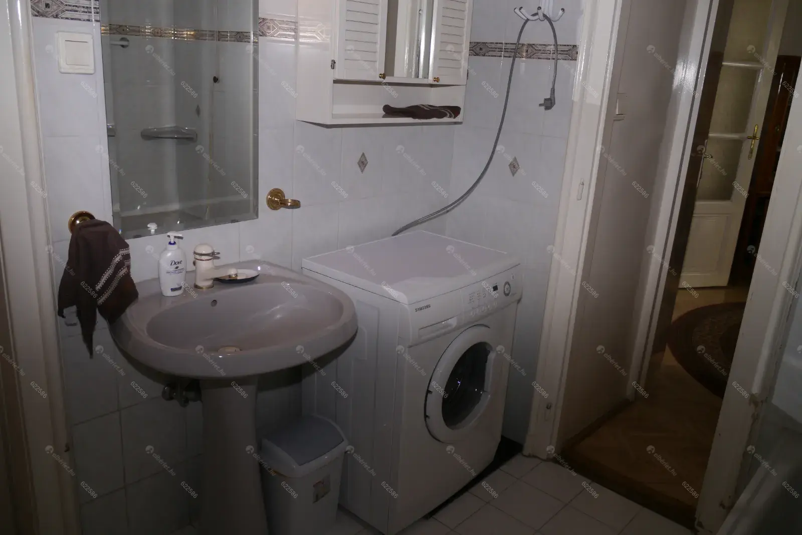 Kiadó albérlet 295000 Ft/hó áron: Budapest, V. kerület  Bajcsy-Zsilinszky út. Mérete: 86 nm, 2 szobás | Alberlet.hu - 6642874