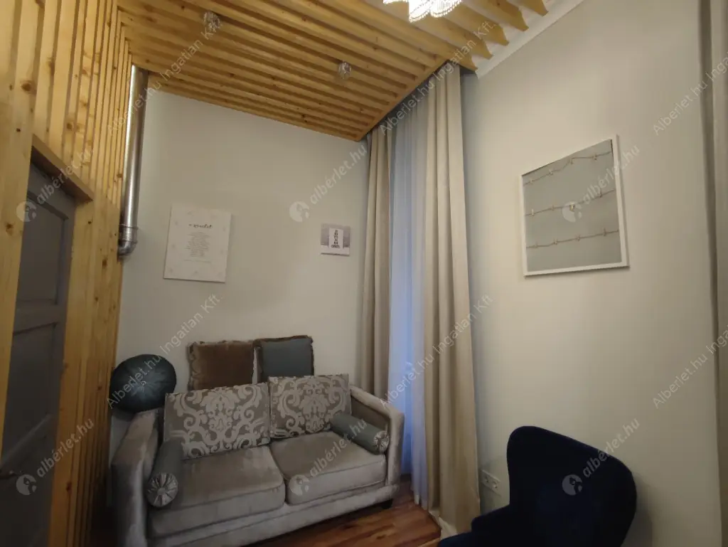 Kiadó albérlet 220000 Ft/hó áron: Budapest, V. kerület  Balassi Bálint utca. Mérete: 26 nm, 1 szobás | Alberlet.hu - 6605963