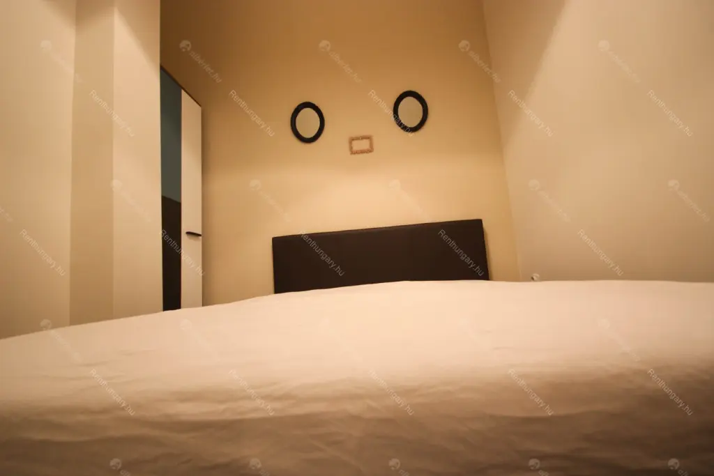 Kiadó albérlet 217000 Ft/hó áron: Budapest, V. kerület  Balassi Bálint utca. Mérete: 35 nm, 1 szobás | Alberlet.hu - 6703902